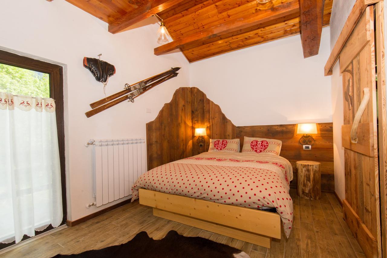 ميتزانا B/B La Locanda Delle Pulci المظهر الخارجي الصورة